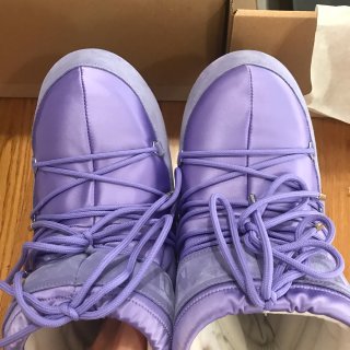 一言难尽的 Moon Boot...