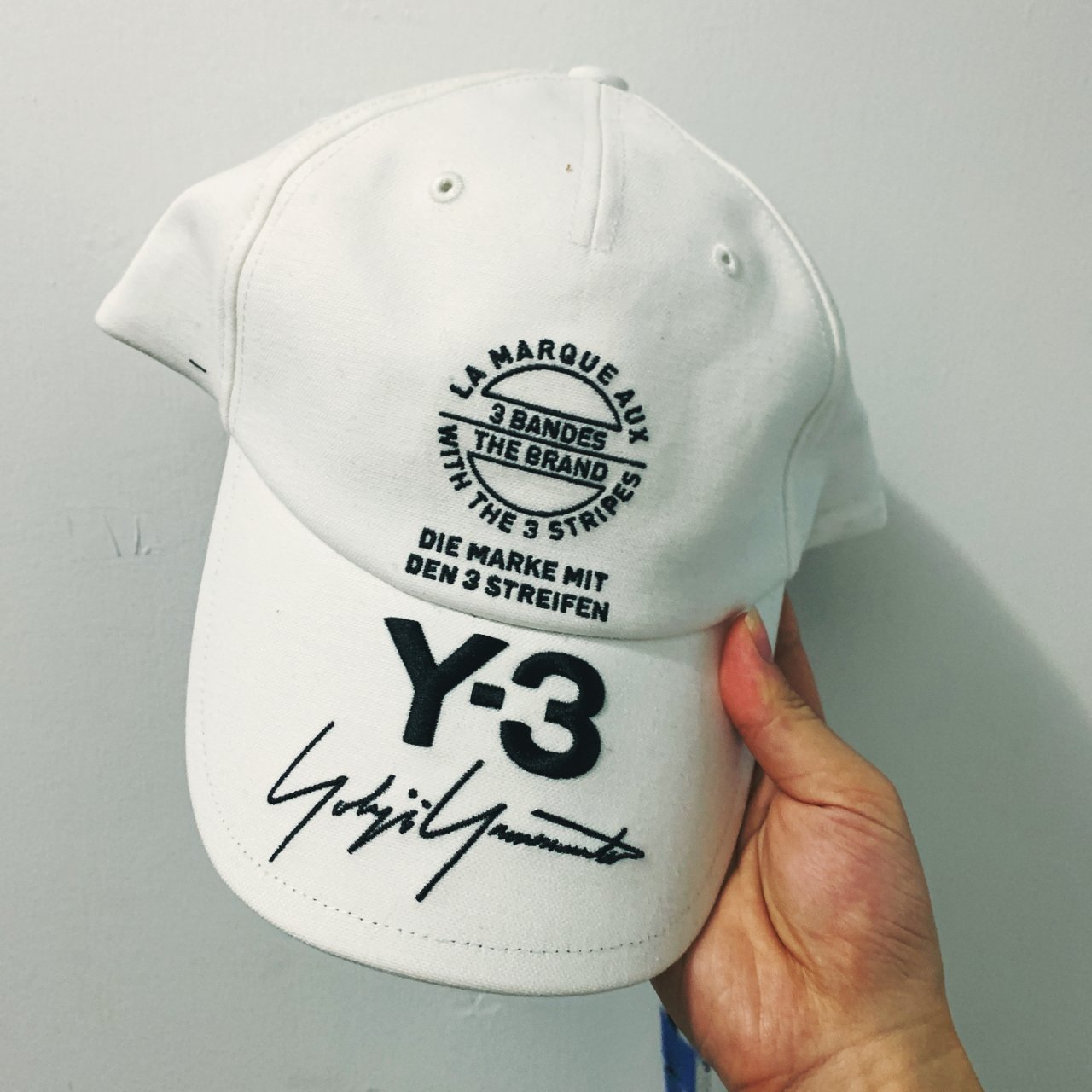 Y3 签名款帽子