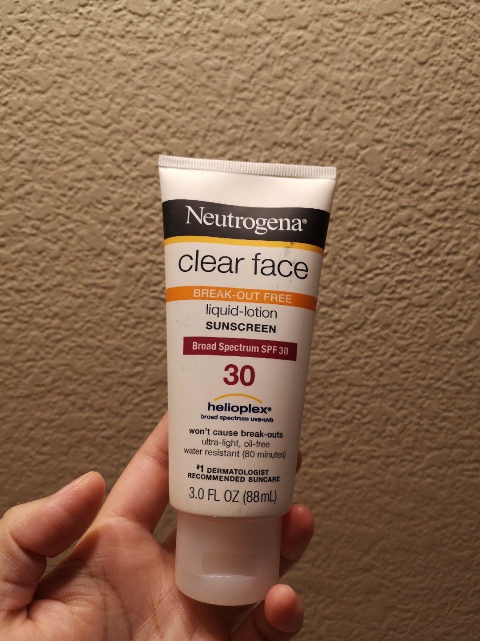 Neutrogena 露得清,5月晒货挑战