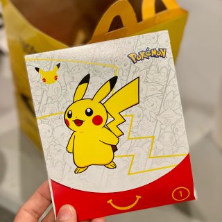 麦当劳25周年Pokémon纪念套卡上线...