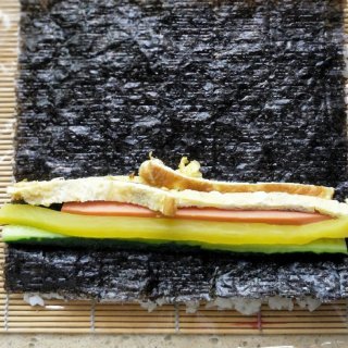 宅家烹饪日记👩🏻‍🍳肉松寿司卷...