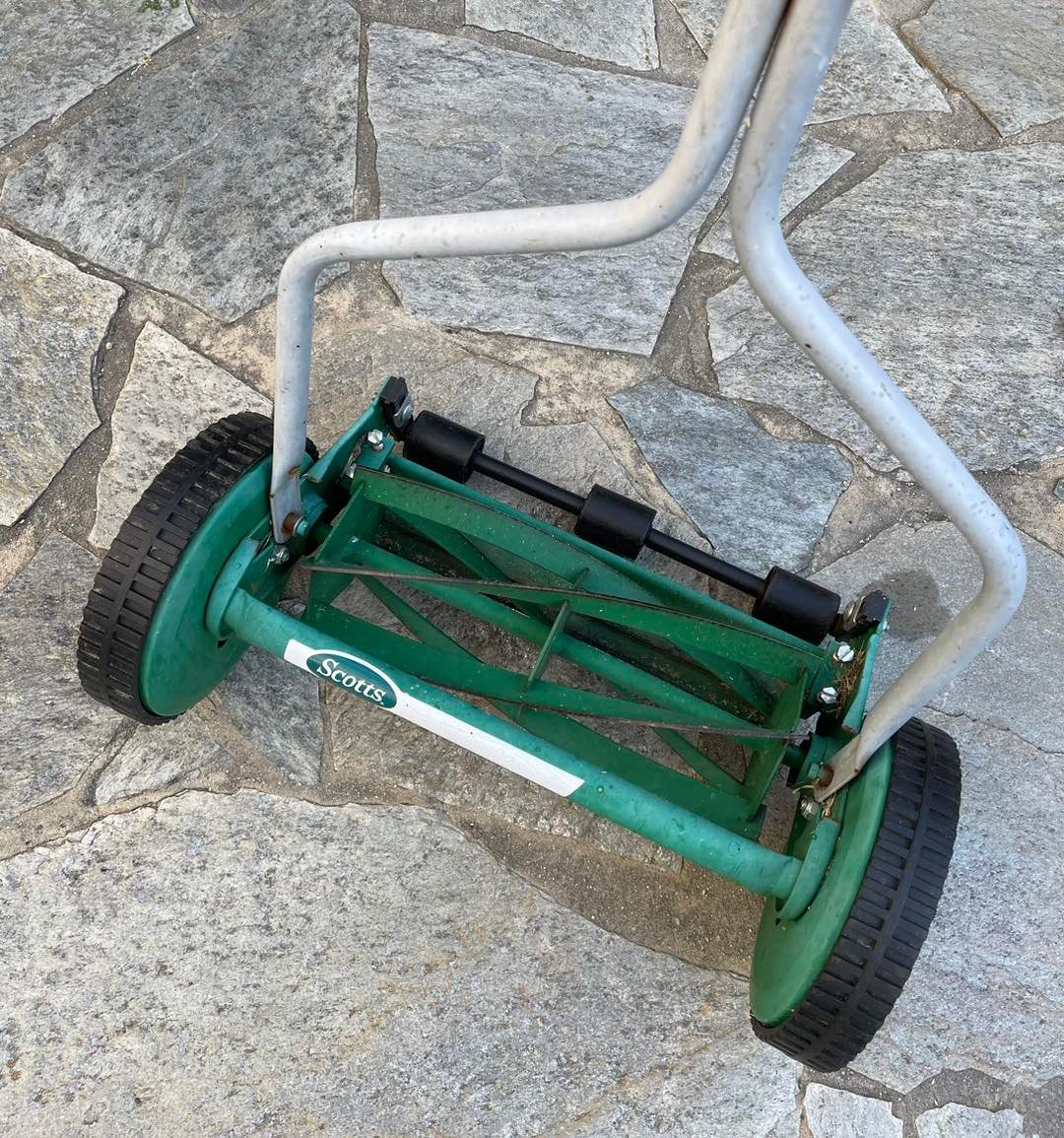 小面积草坪修剪神器