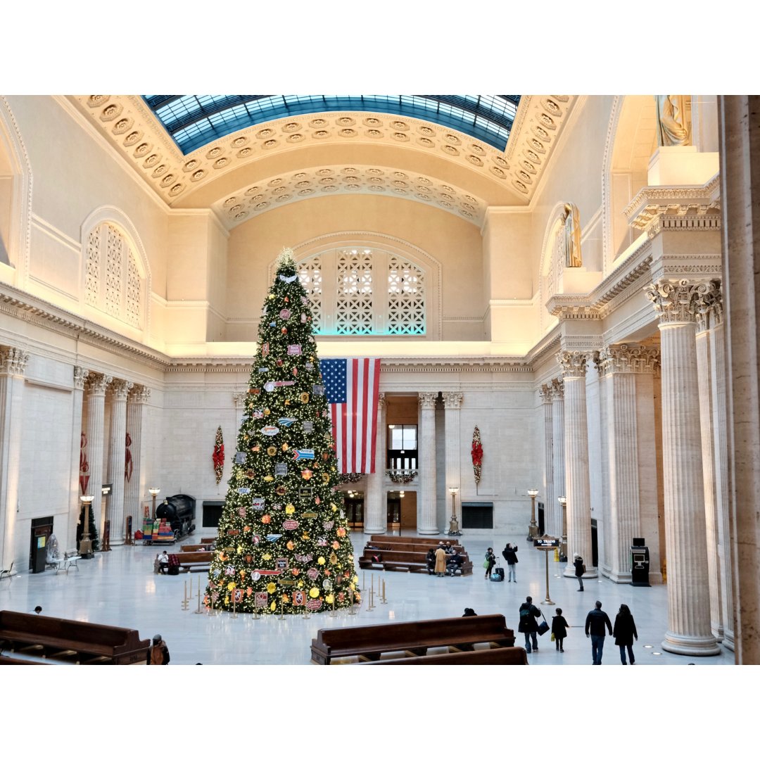 芝加哥车站的超巨大耶诞树🎄🌟绝不可错过！...