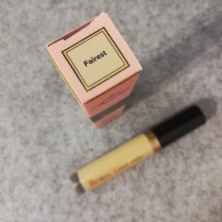 Too Faced Born This ...