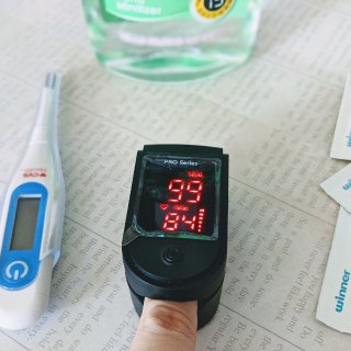 【微众测】特殊时期家中医药箱备货推荐-血氧仪
