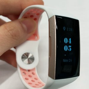 新款 Fitbit Versa 2 智能手表