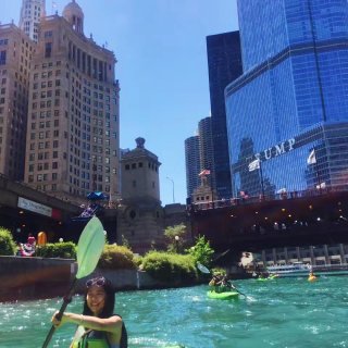 芝加哥周末去哪玩❓在城市里漂流，感受超美...