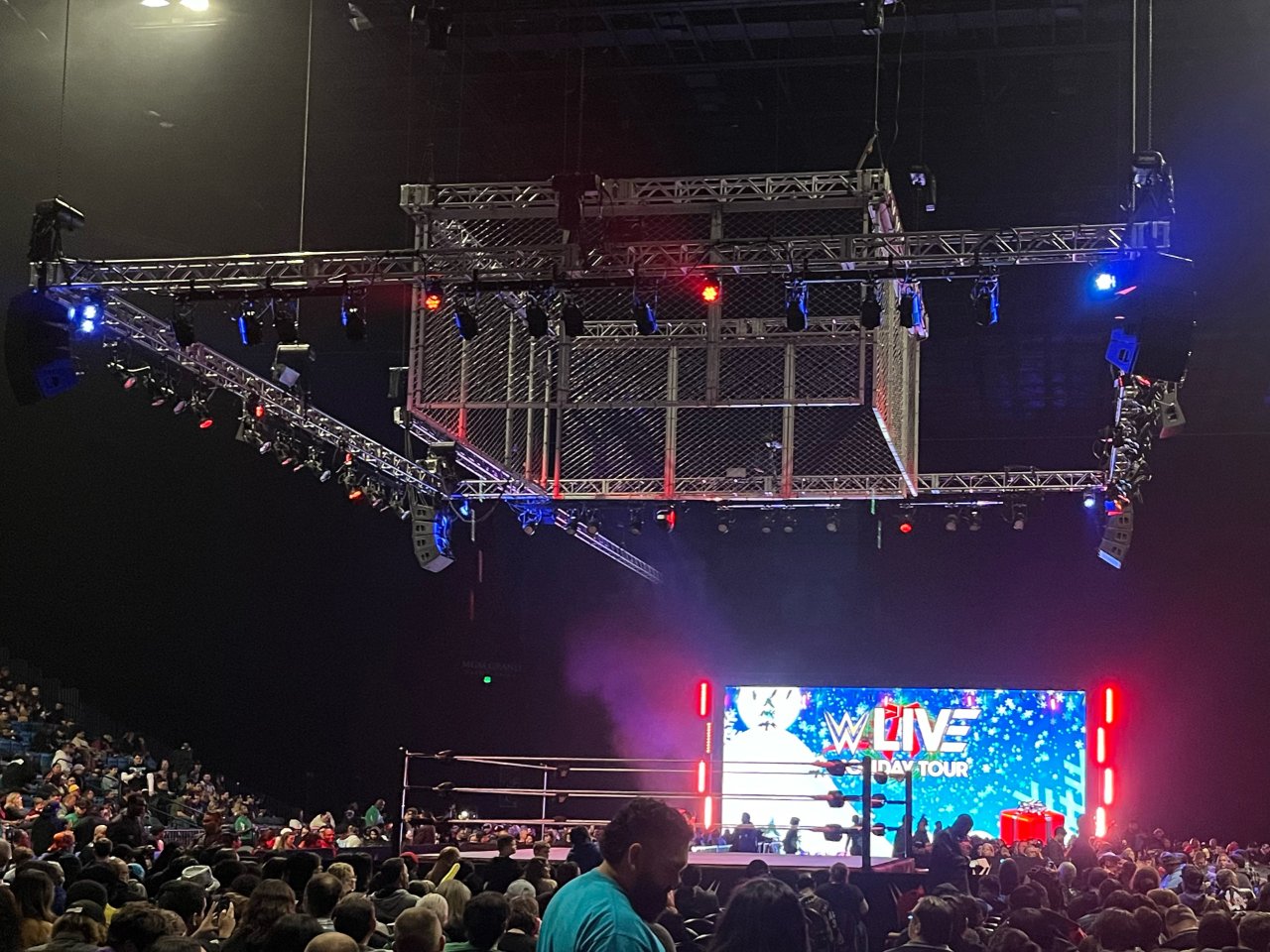 去看WWE live结束2023...
