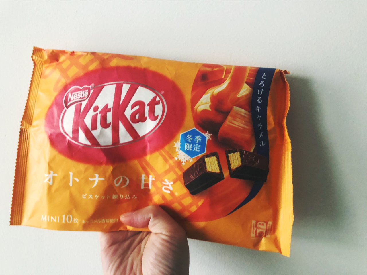 KitKat焦糖味威化饼干...