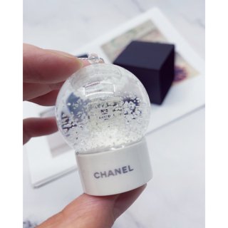 Chanel 迷你水晶球🔮挂件...