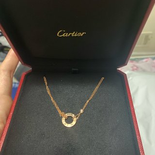 Cartier Love 项链