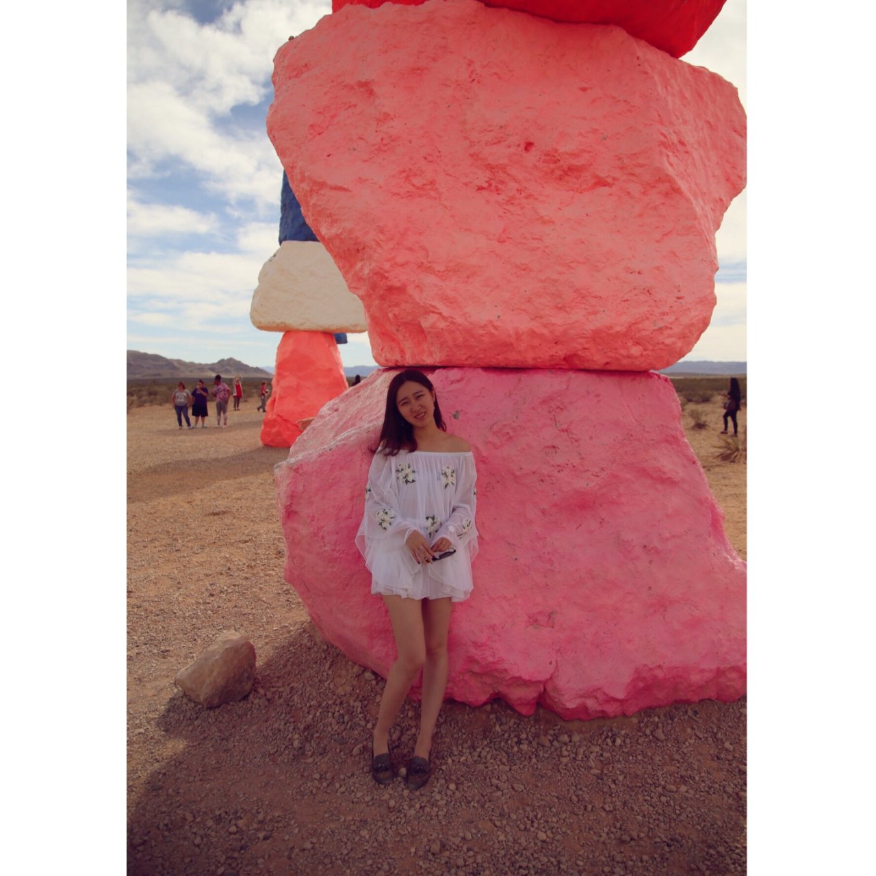 粉粉的石头—Las Vegas沙漠中的七...