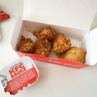 紐約探店｜KFC · 炸雞披薩Chizz...