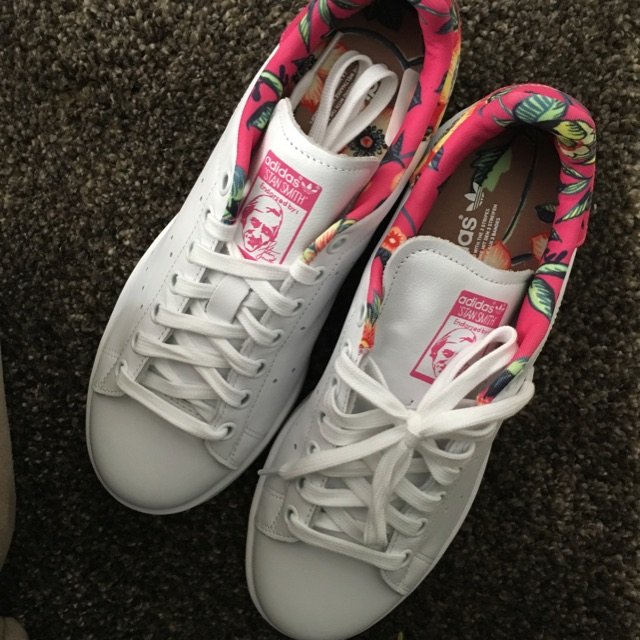 adidas 阿迪达斯
