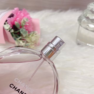 Chanel 粉色邂逅香水🫧...