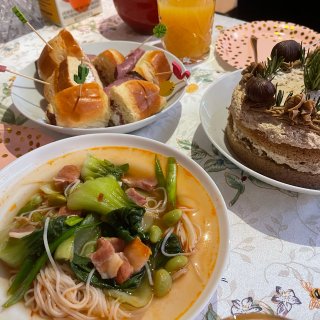 蹭吃蹭喝｜腊肉面🍜 ＆红茶栗子蛋糕🍰...