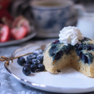 ♥️90秒低碳爆浆蓝莓蛋糕♥️...
