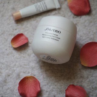 换季护肤【shiseido】...