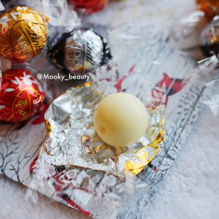 瑞士莲松露巧克力🍫冬天最爱！！！...