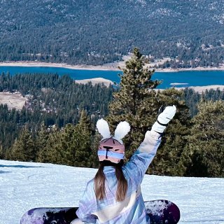 滑雪穿搭｜🐰兔年穿小兔子雪服...