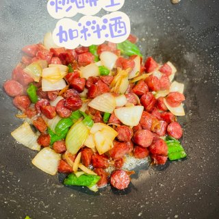 ❤️ 梦中情菜❤️白油肠炒土豆😋...