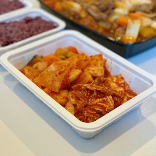 【美食探店】传说中湾区最好吃的韩式牛肉锅...