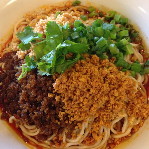 辣子鸡，勾魂面，烤鱼，米线