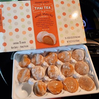 Thai tea mini mochi