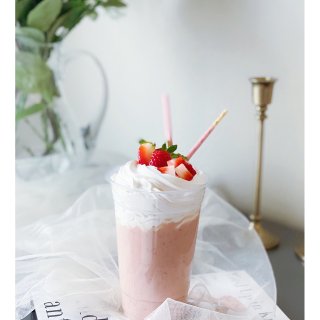 夏日饮品DIY ｜草莓芝士奶盖...