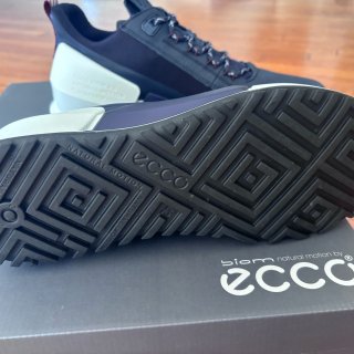 Ecco黑五闭眼入的超舒适男鞋，真的“爱...