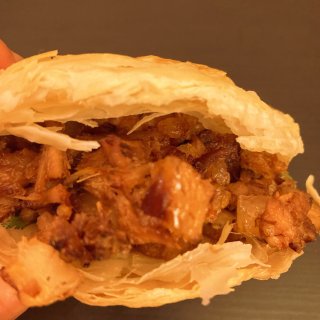 Order Bonkers Chinese Burger 老六肉夹馍 Menu Delivery【Menu & Prices】| Washington | Uber Eats
