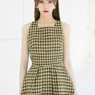 沈梦辰Baby同款Dior裙，太美了！剁...