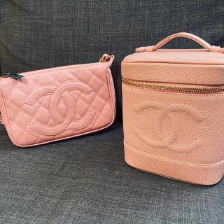 💕粉色的Chanel中古包...