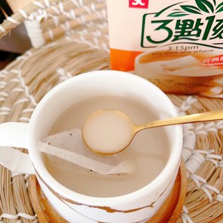 国产饮品分享｜三点一刻经典原味奶茶☕️...