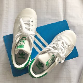 adidas 阿迪达斯