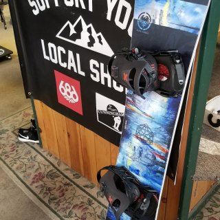 滑雪器材店