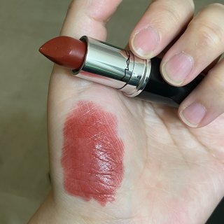 M.A.C 魅可,Lustreglass Sheer-Shine Lipstick | MAC Cosmetics - Official Site