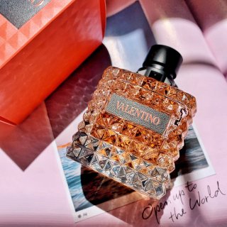 Valentino | 新品香氛迎接盛夏...