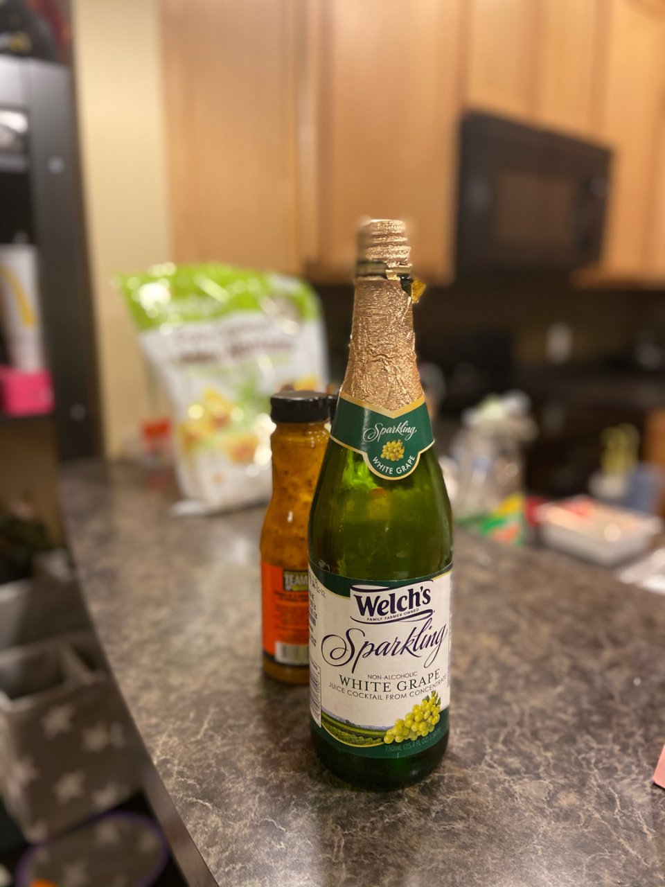 Welch's Sparkling White Grape Juice - 25