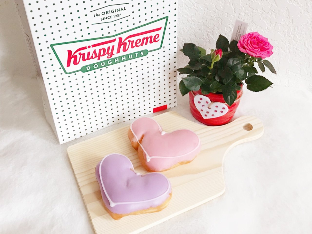 打卡Krispy Kreme情人节爱心💗...