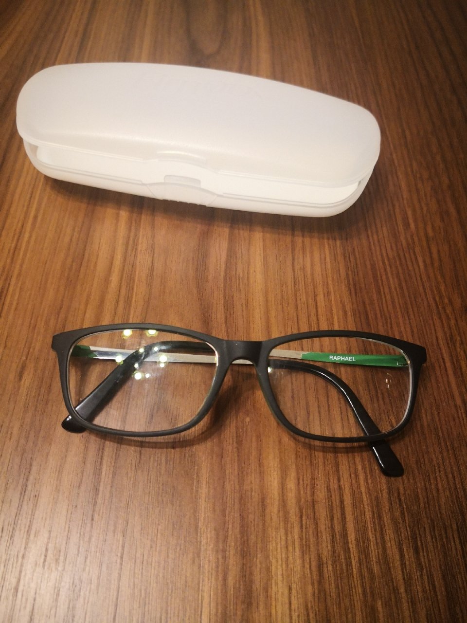 舍15 旧眼镜