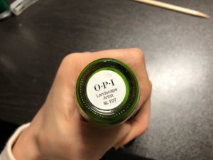 牛油果本果的指甲油颜色，OPI NL P27