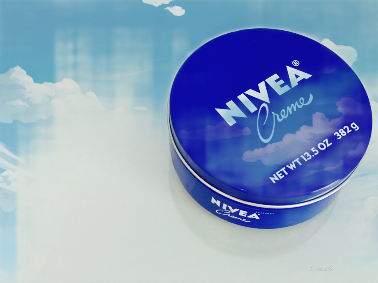 NIVEA｜便宜又大碗的蓝铁罐保湿霜，炒...