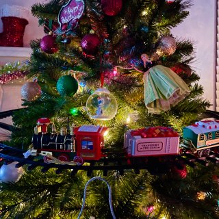 梦幻圣诞夜·圣诞老公公坐着小火车来啦...