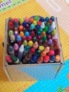 彩色蜡笔