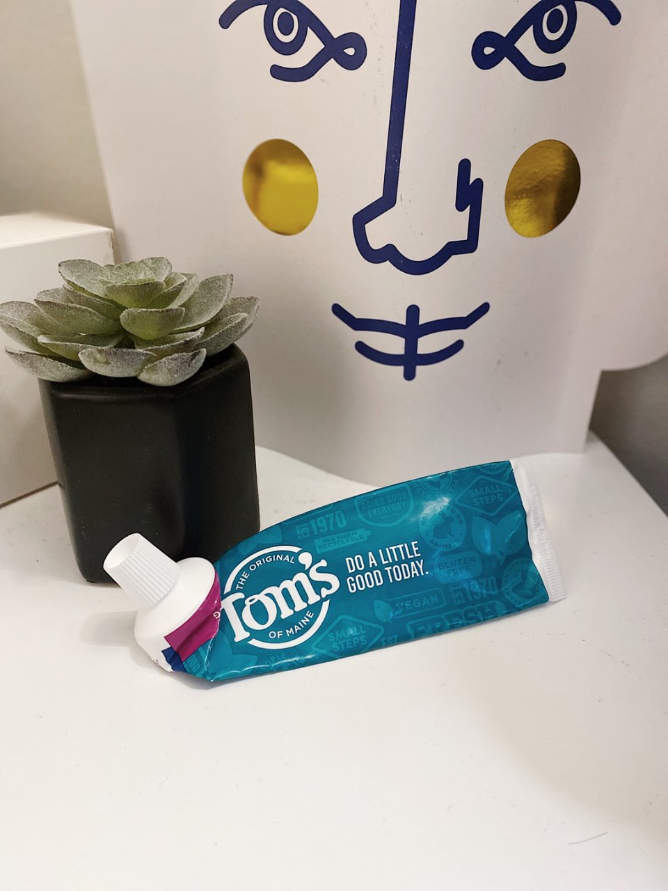 Toms 牙膏