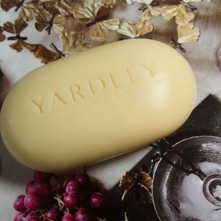 Yardley London牛油果香皂...