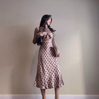 Zara早春新款🦩波点吊带连衣裙的三种同...