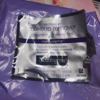 Neutrogena 露得清