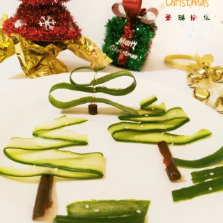最简单的圣诞拼盘🎄凉拌黄瓜的废物利用...